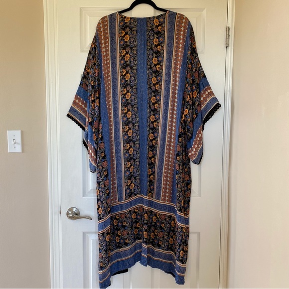 NWOT Nordstrom Floral Kimono - Picture 9 of 15